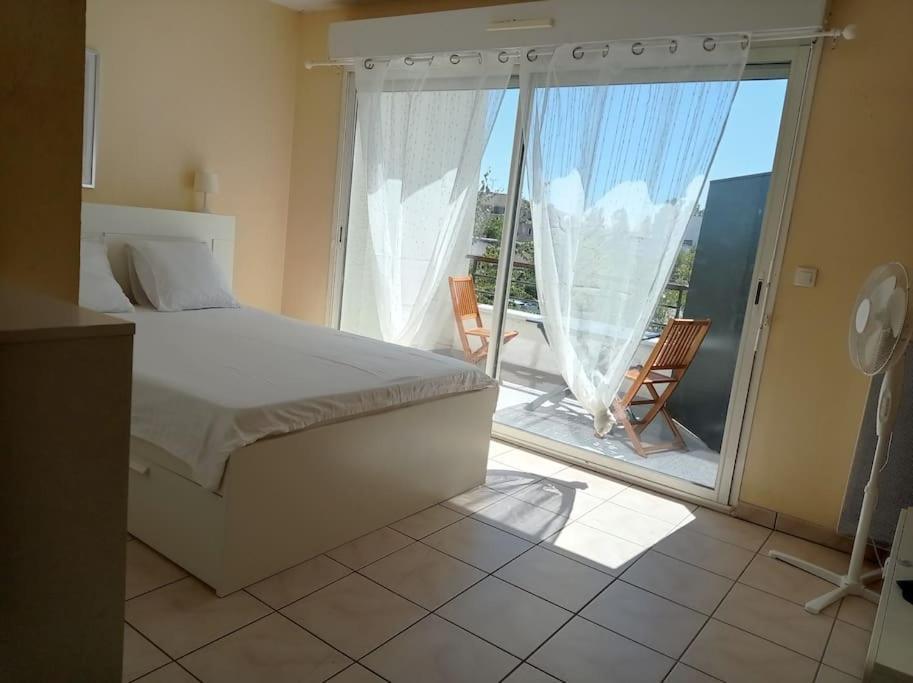 Studio Sur La Plage Des Dagueys Libourne Luaran gambar
